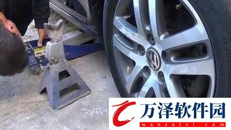 車子顛一下就滑進(jìn)去了怎么辦